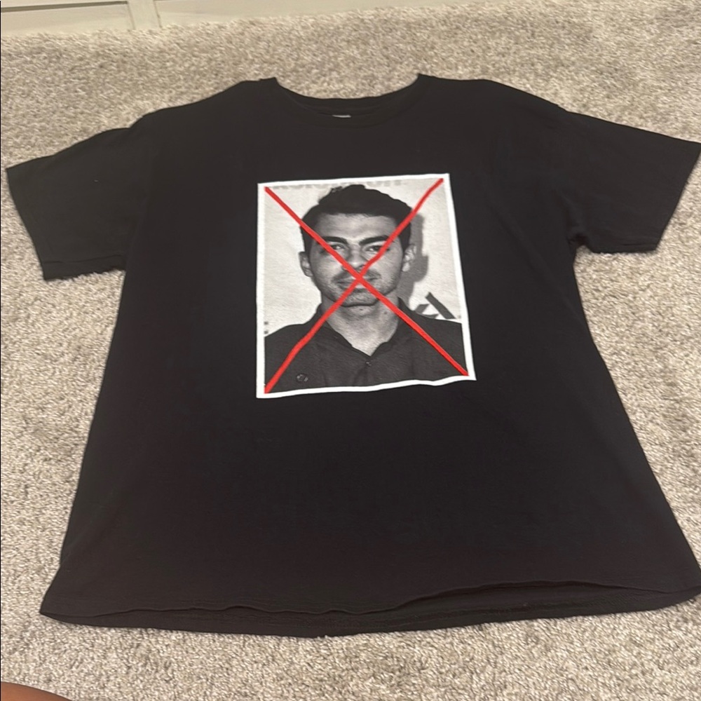 Taylor Swift Ex boyfriend Joe Jonas Graphic T-Shirt